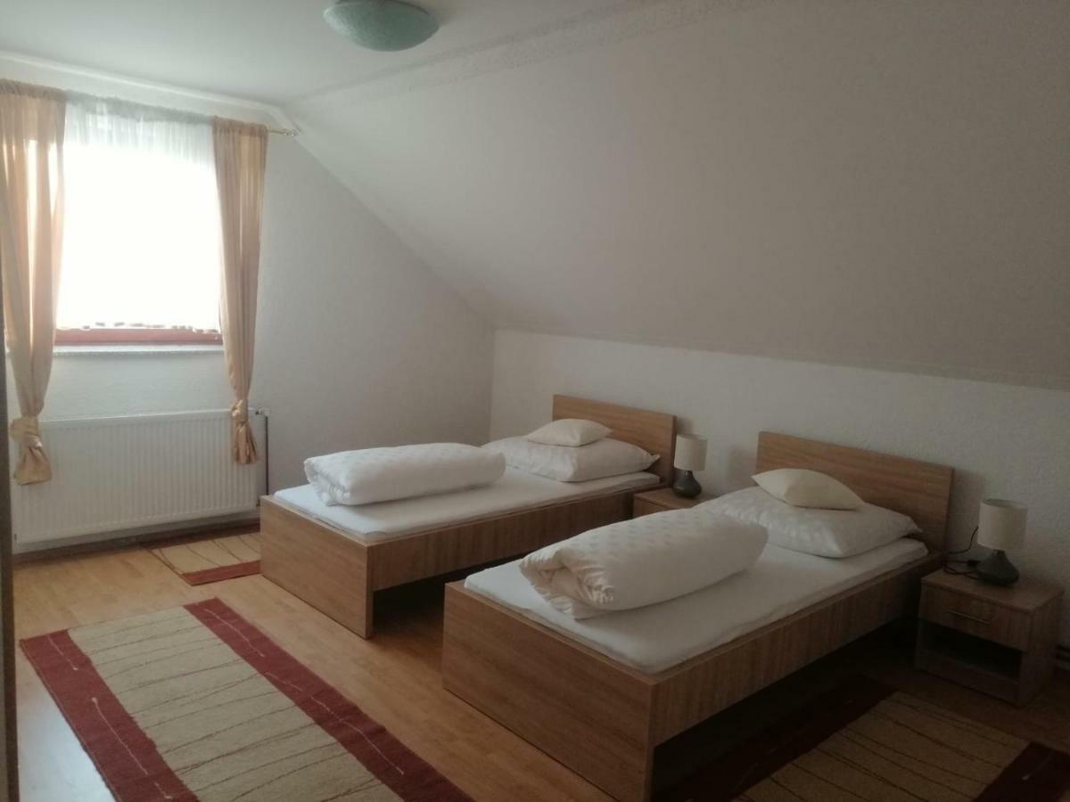 Apartman As Livno Buitenkant foto